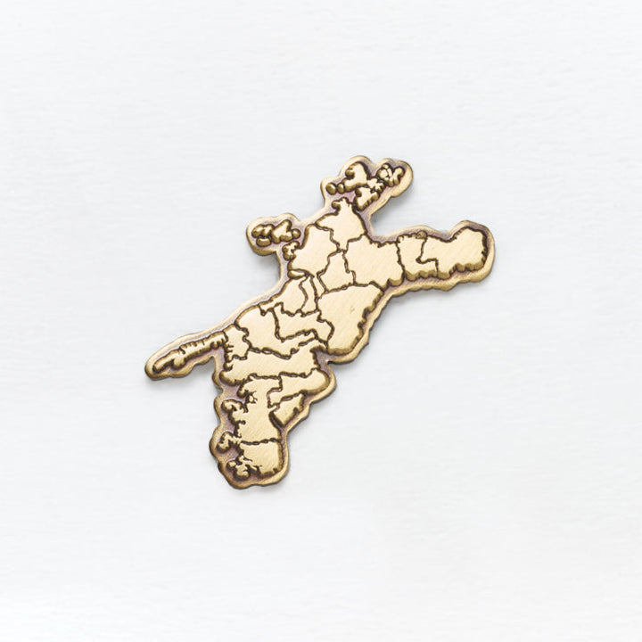 47都道府県ピンバッジ/38愛媛県 ゴールド/シルバー