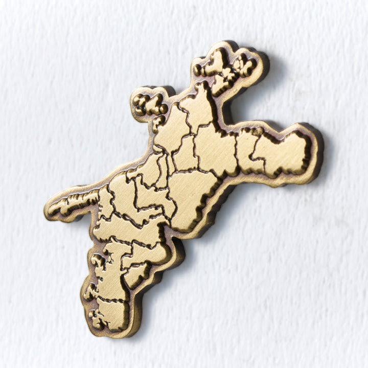 47都道府県ピンバッジ/38愛媛県 ゴールド/シルバー