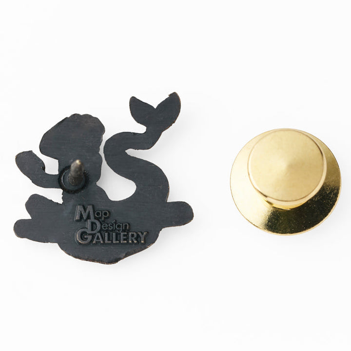 古地図ピンバッジ(2種)/日本図・人魚/東インド図(1570年)