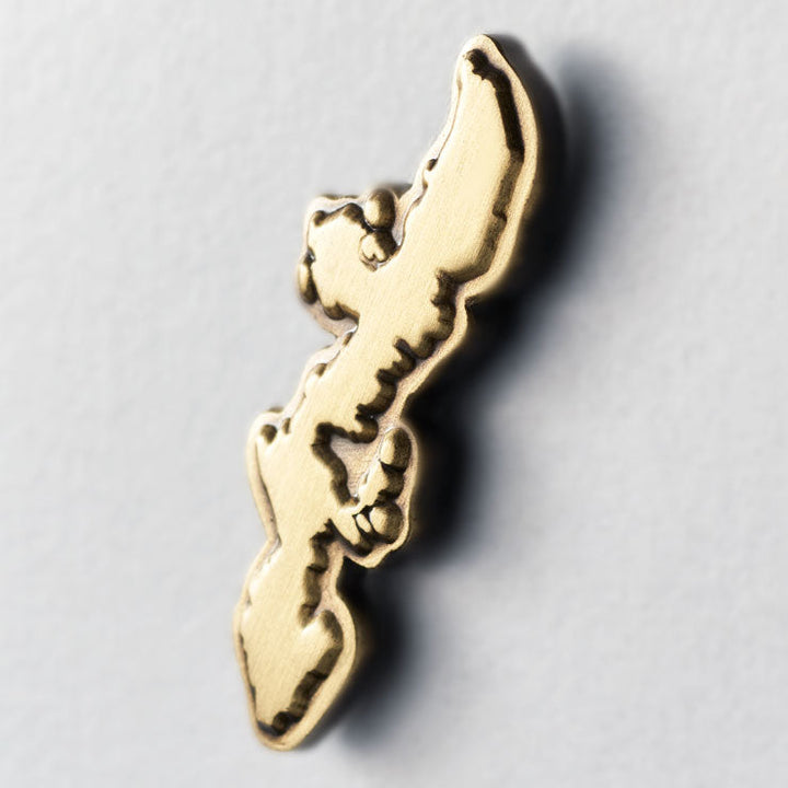 日本列島ピンバッジ/沖縄 アンティークゴールド