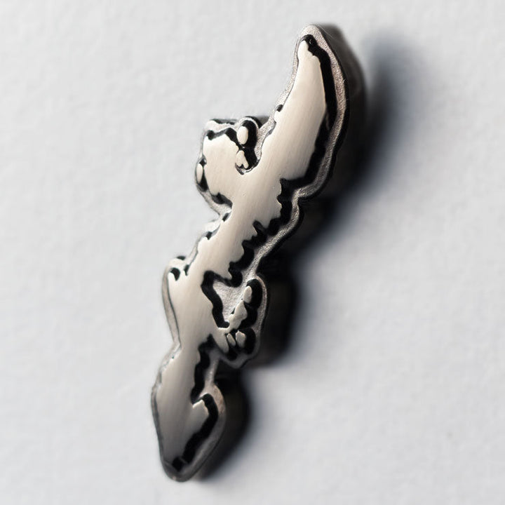 日本列島ピンバッジ/沖縄 ブラック