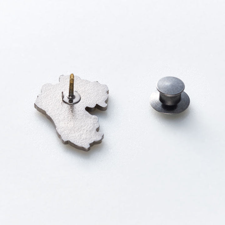 日本列島ピンバッジ/九州 アンティークシルバー