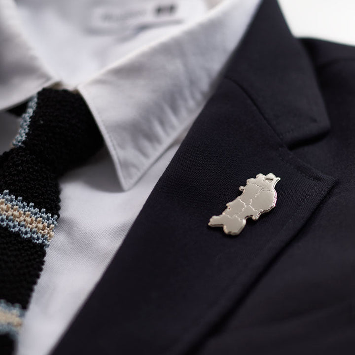 日本列島ピンバッジ/東北 アンティークシルバー