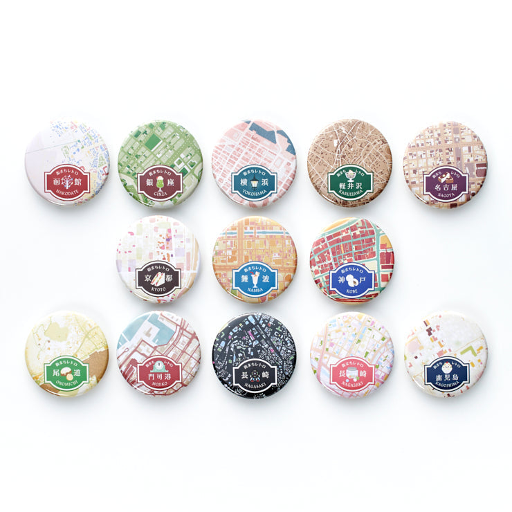 缶バッジ 街まち】缶バッジチャーム(スタンド付き）/レトロ 函館｜地図