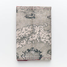 画像をギャラリービューアに読み込む, ブックカバー/日本地図の変遷 ブランクス/モレイラ「日本図」

